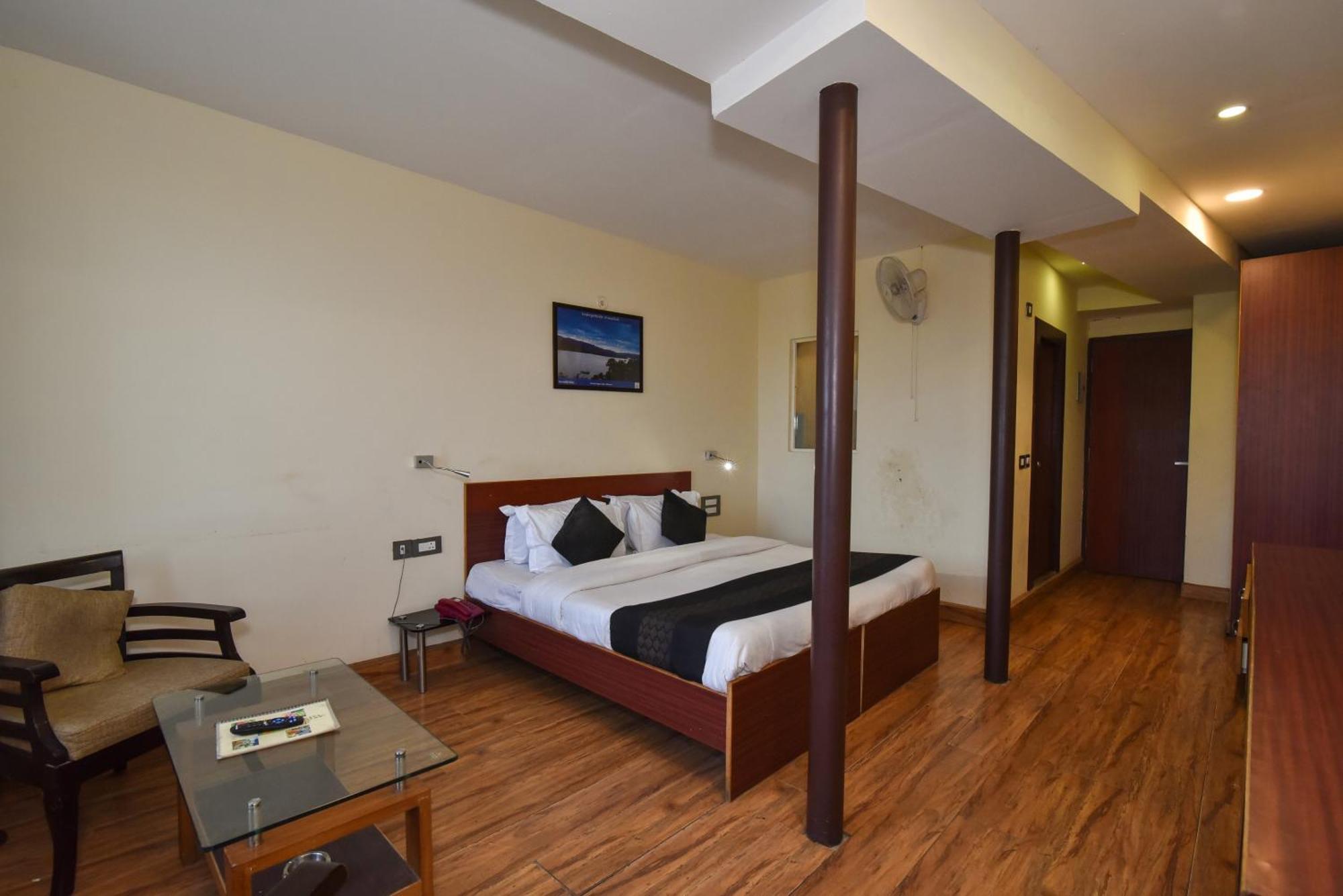 M Hotel And Restaurant McLeod Ganj Exterior photo